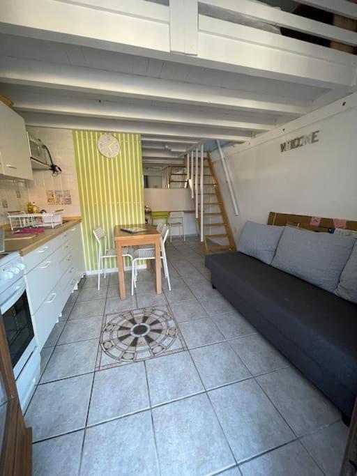 Maisonnette Rdc + Mezzanine Au Bord De L'Etang Leucate Buitenkant foto